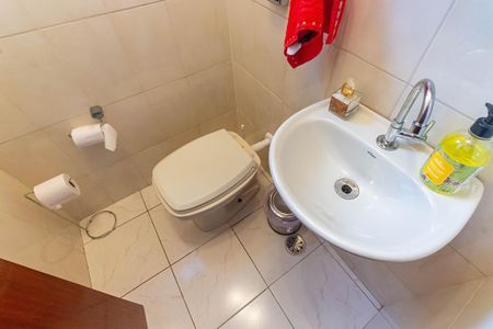 Apartamento para alugar com 122m², 3 quartos e 2 vagas Apartamento para alugar com 122m², 3 quartos e 2 vagasBanheiro Social