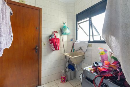 Apartamento para alugar com 122m², 3 quartos e 2 vagas Apartamento para alugar com 122m², 3 quartos e 2 vagasÁrea de Serviço