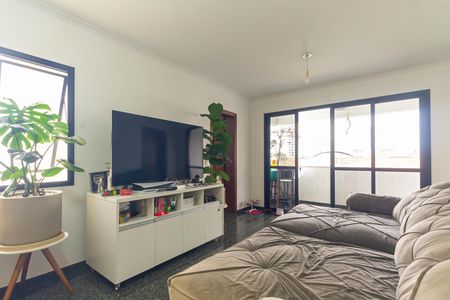 Apartamento para alugar com 122m², 3 quartos e 2 vagas Apartamento para alugar com 122m², 3 quartos e 2 vagasSala