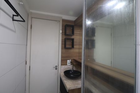 Banheiro de apartamento para alugar com 2 quartos, 44m² em Estância Velha, Canoas