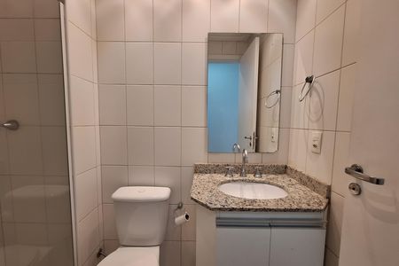 Banheiro Corredor de apartamento para alugar com 2 quartos, 60m² em Campestre, Santo André