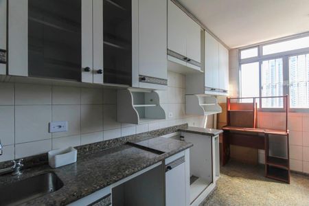 Apartamento à venda com 128m², 3 quartos e 1 vaga Apartamento à venda com 128m², 3 quartos e 1 vagaCozinha
