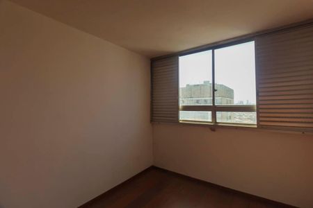 Apartamento à venda com 128m², 3 quartos e 1 vaga Apartamento à venda com 128m², 3 quartos e 1 vagaQuarto 1