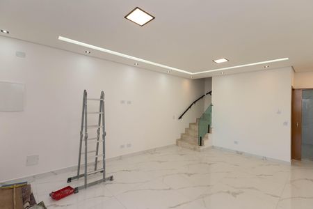 Sala  de casa à venda com 3 quartos, 140m² em Parque Vitoria, São Paulo