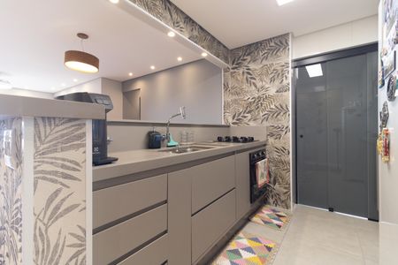 Apartamento à venda com 96m², 3 quartos e 2 vagas Apartamento à venda com 96m², 3 quartos e 2 vagasCozinha