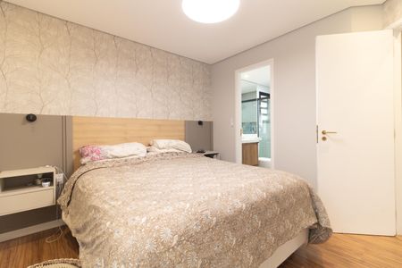 Apartamento à venda com 96m², 3 quartos e 2 vagas Apartamento à venda com 96m², 3 quartos e 2 vagasSuíte