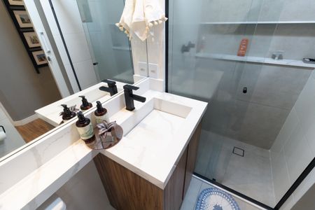 Apartamento à venda com 96m², 3 quartos e 2 vagas Apartamento à venda com 96m², 3 quartos e 2 vagasBanheiro Social