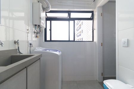 Apartamento à venda com 96m², 3 quartos e 2 vagas Apartamento à venda com 96m², 3 quartos e 2 vagasLavanderia