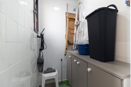 Apartamento à venda com 96m², 3 quartos e 2 vagas Apartamento à venda com 96m², 3 quartos e 2 vagasDispensa