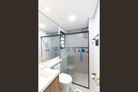 Apartamento à venda com 96m², 3 quartos e 2 vagas Apartamento à venda com 96m², 3 quartos e 2 vagasBanheiro da Suíte