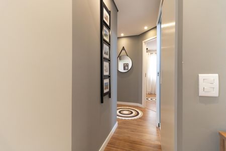 Apartamento à venda com 96m², 3 quartos e 2 vagas Apartamento à venda com 96m², 3 quartos e 2 vagasCorredor