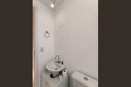 Apartamento para alugar com 54m², 2 quartos e 1 vaga Apartamento para alugar com 54m², 2 quartos e 1 vagaBanheiro