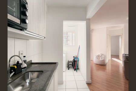 Apartamento para alugar com 54m², 2 quartos e 1 vaga Apartamento para alugar com 54m², 2 quartos e 1 vagaCozinha e Área de Serviço