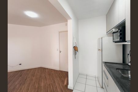 Apartamento para alugar com 54m², 2 quartos e 1 vaga Apartamento para alugar com 54m², 2 quartos e 1 vagaCozinha e Área de Serviço