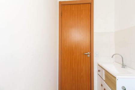 Banheiro de apartamento à venda com 2 quartos, 41m² em São José, Canoas