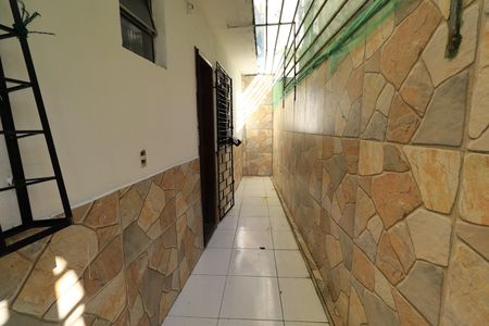 Casa para alugar com 60m², 1 quarto e sem vagaÁrea externa