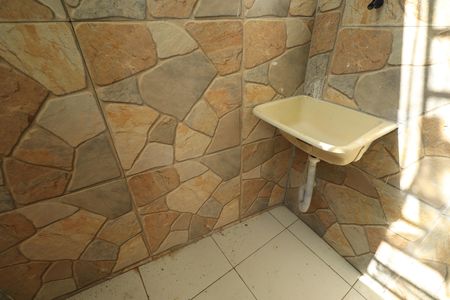 Casa para alugar com 60m², 1 quarto e sem vagaÁrea de serviço