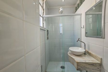 Apartamento para alugar com 70m², 2 quartos e sem vaga