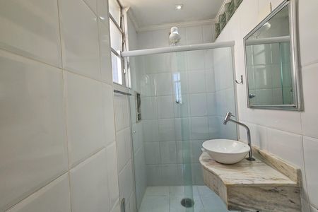 Apartamento para alugar com 70m², 2 quartos e sem vaga
