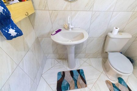 Casa à venda com 98m², 2 quartos e 3 vagas Casa à venda com 98m², 2 quartos e 3 vagasBanheiro