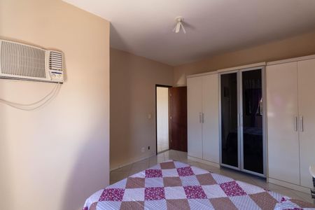 Casa à venda com 98m², 2 quartos e 3 vagas Casa à venda com 98m², 2 quartos e 3 vagasQuarto 4