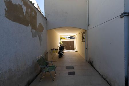 Casa à venda com 98m², 2 quartos e 3 vagas Casa à venda com 98m², 2 quartos e 3 vagasÁrea externa