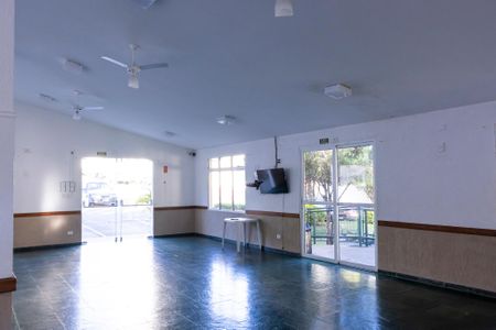 Apartamento para alugar com 74m², 3 quartos e 1 vaga Apartamento para alugar com 74m², 3 quartos e 1 vagaÁrea comum - Salão de festas