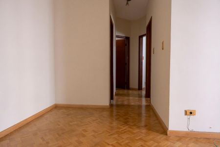Apartamento para alugar com 74m², 3 quartos e 1 vaga Apartamento para alugar com 74m², 3 quartos e 1 vagaSala