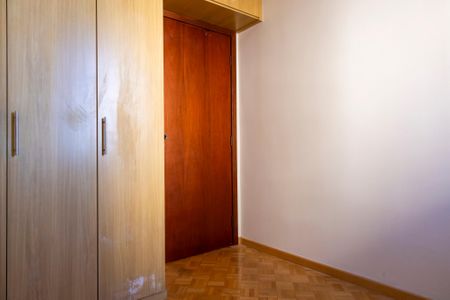 Apartamento para alugar com 74m², 3 quartos e 1 vaga Apartamento para alugar com 74m², 3 quartos e 1 vagaQuarto 2