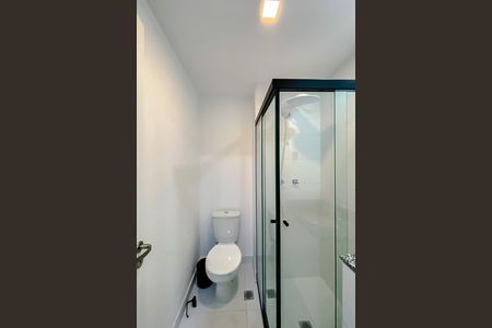 Banheiro de kitnet/studio para alugar com 1 quarto, 19m² em Brás, São Paulo