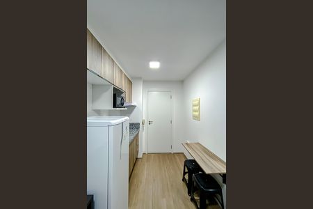 Cozinha de kitnet/studio para alugar com 1 quarto, 19m² em Brás, São Paulo