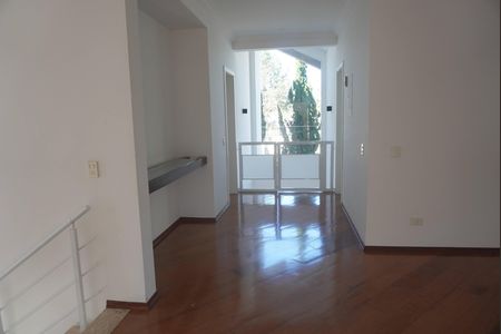 Casa de condomínio para alugar com 455m², 4 quartos e 6 vagas Casa de condomínio para alugar com 455m², 4 quartos e 6 vagasAcesso aos Quartos