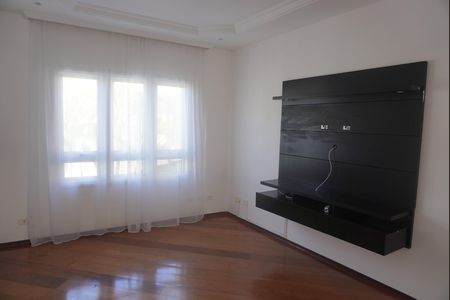 Casa de condomínio para alugar com 455m², 4 quartos e 6 vagas Casa de condomínio para alugar com 455m², 4 quartos e 6 vagasSala de TV