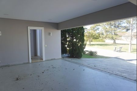 Casa de condomínio para alugar com 455m², 4 quartos e 6 vagas Casa de condomínio para alugar com 455m², 4 quartos e 6 vagasGaragem