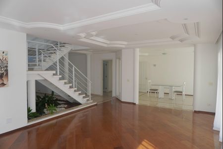 Sala de casa de condomínio para alugar com 4 quartos, 455m² em Residencial Morada dos Lagos, Barueri