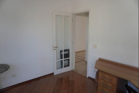 Casa de condomínio para alugar com 455m², 4 quartos e 6 vagas Casa de condomínio para alugar com 455m², 4 quartos e 6 vagasEscritório