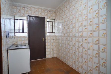 Cozinha  de apartamento para alugar com 1 quarto, 50m² em Partenon, Porto Alegre