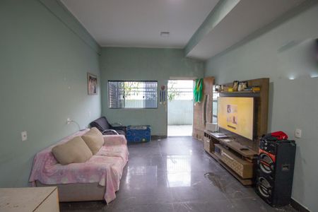 Casa à venda com 4 quartos, 180m² em Qnp 26, Brasília