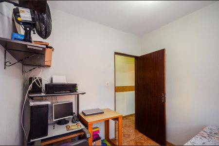 Casa à venda com 170m², 4 quartos e 4 vagas Casa à venda com 170m², 4 quartos e 4 vagasQuarto 1