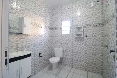 Banheiro de casa para alugar com 1 quarto, 50m² em Jardim Novo Horizonte, São Paulo