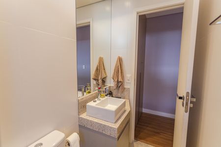 Apartamento à venda com 116m², 1 quarto e 2 vagas Apartamento à venda com 116m², 1 quarto e 2 vagasBanheiro da Suíte