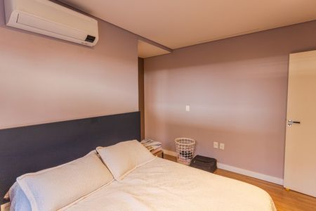 Apartamento à venda com 116m², 1 quarto e 2 vagas Apartamento à venda com 116m², 1 quarto e 2 vagasSuíte