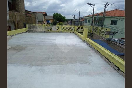 Casa à venda com 5 quartos, 200m² em Vila Ede, São Paulo