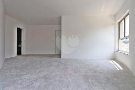 Apartamento à venda com 3 quartos, 123m² em Vila Ester (Zona Norte), São Paulo