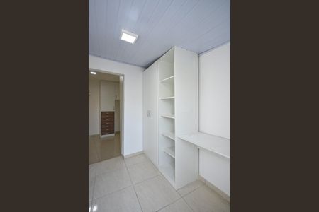 Casa para alugar com 200m², 2 quartos e 1 vagaArmário da Suíte 1