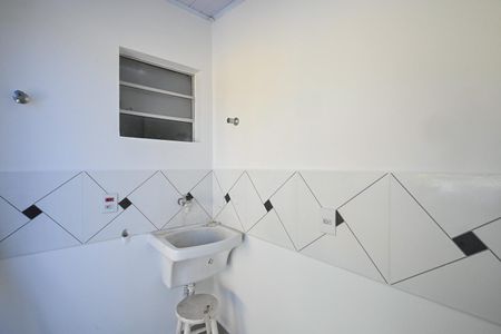 Casa para alugar com 200m², 2 quartos e 1 vagaÁrea de Serviço 
