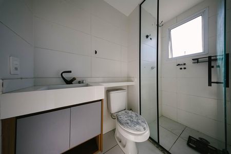 Banheiro da Suíte de apartamento para alugar com 1 quarto, 29m² em Vila Ré, São Paulo