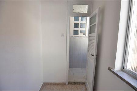 Apartamento para alugar com 65m², 2 quartos e sem vaga Apartamento para alugar com 65m², 2 quartos e sem vagaQuarto de Serviço