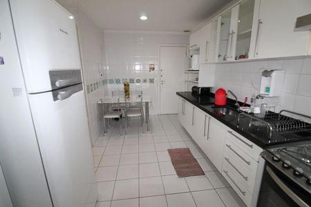 Apartamento para alugar com 150m², 3 quartos e 2 vagasCozinha