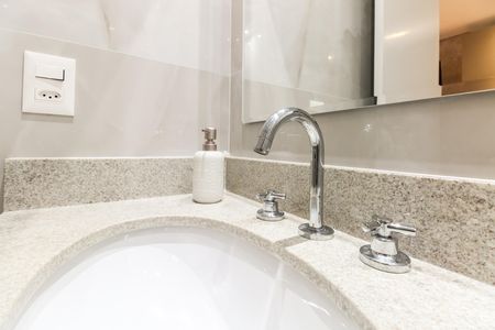 Studio à venda com 27m², 1 quarto e sem vaga Studio à venda com 27m², 1 quarto e sem vagaBanheiro